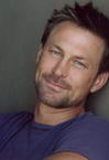 Grant Bowler photo